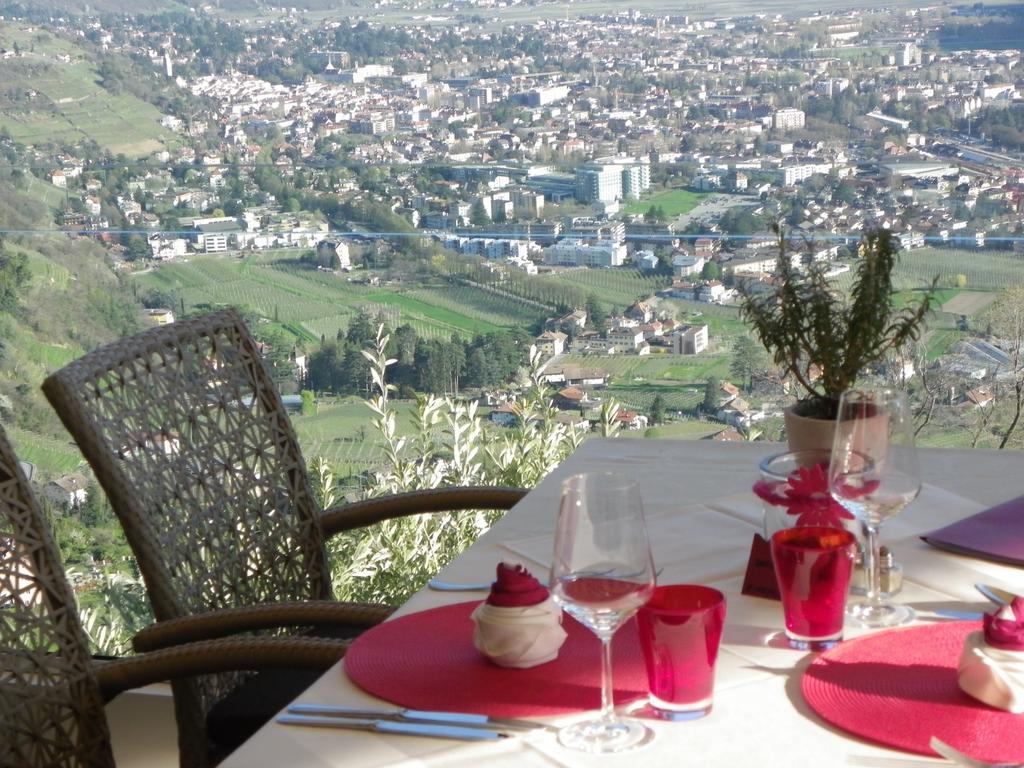 Hotel Kronsbuehel ติโรโล ภายนอก รูปภาพ